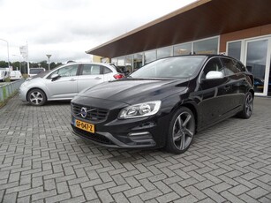 Volvo V60 1.6 T3 R-Design Automaat (bj 2015)