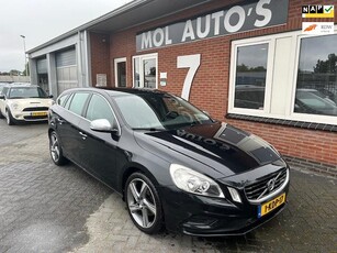 Volvo V60 1.6 T4 R-Design , Apk 07-2025