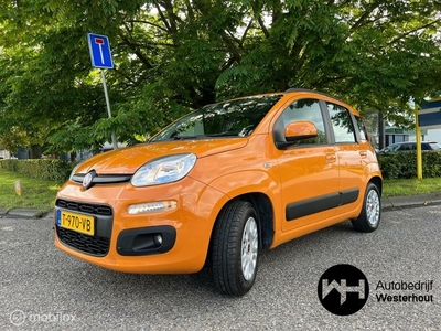 Fiat Panda 1.2 Lounge zo goed als nieuw lage km stand