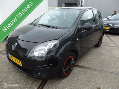 Renault Twingo 1.2 Acces 172517 km nap aanbieding nu 1795