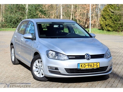 Volkswagen Golf Benzine