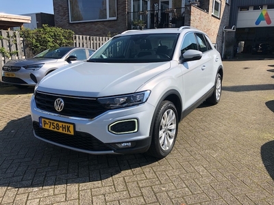 Volkswagen T-Roc Benzine