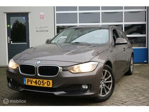 BMW 3-serie Touring 316d High Executive AUTOMAAT/NAVIGATIE