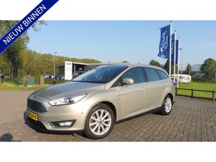 Ford FOCUS Wagon 1.5 150pk Titanium Xenon Trekhaak Blis Crc