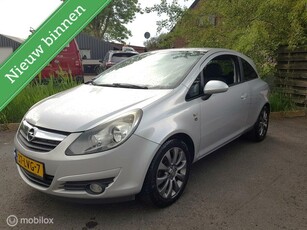 Opel Corsa 1.2-16V '111' Edition Automaat