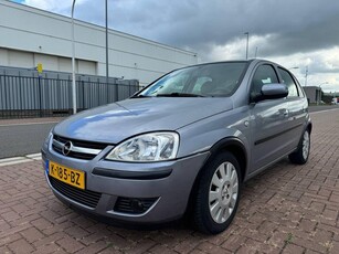 Opel Corsa 1.2-16V Sport