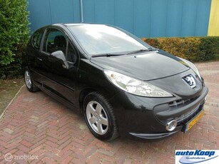 Peugeot 207 1.4-16V XS Pack