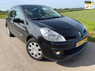 Renault Clio 1.2-16V Special Line / 5 drs nap