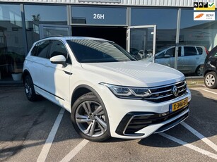 Volkswagen Tiguan 1.4 TSI eHybrid R-Line Business IQ LIGHTS