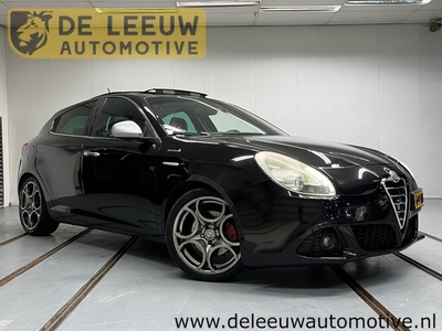 Alfa Romeo Giulietta 1.4 T Distinctive Pano Leer 17 inch