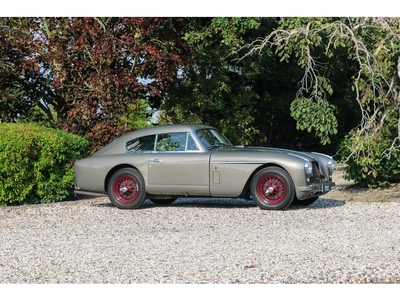 Aston Martin DB2/4 MK II