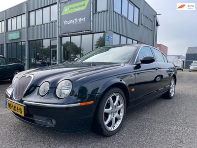 Jaguar S-type 2.5 V6 Executive