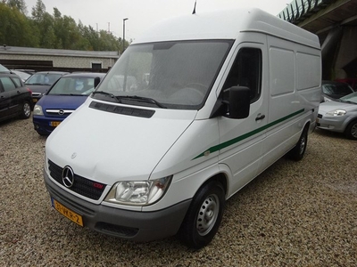 Mercedes-Benz Sprinter 211 CDI 2.2 355 HD l2 h2 nap 3 zits