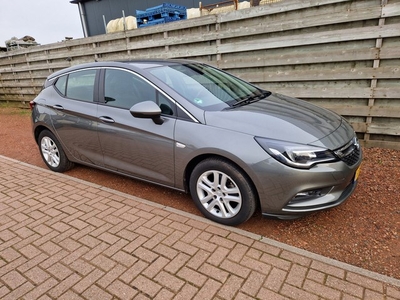 Opel Astra 1.4 Turbo Business+ Navigatie