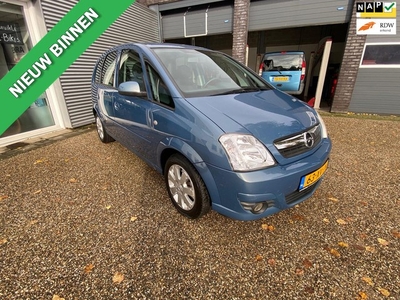 Opel Meriva 1.6-16V Temptation zeer lage km std lm velgen