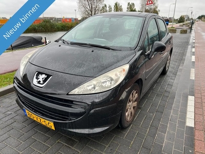 Peugeot 207 1.4 VTI X-Line Lees tekst!!