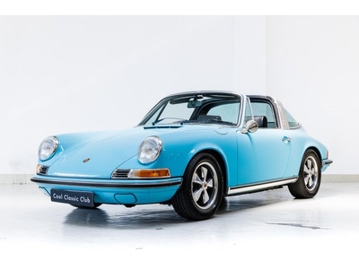 Porsche 911 Targa - Wunchfarbe Kristalblau - Custom build -