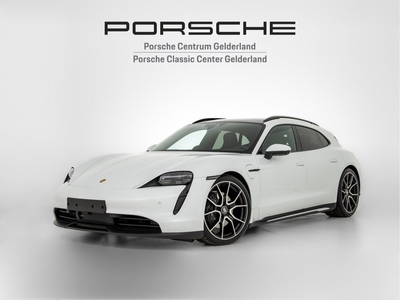 Porsche Taycan Sport Turismo (bj 2023, automaat)