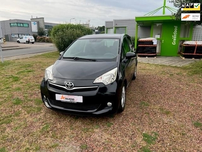 Toyota Verso-S 1.3 VVT-i Comfort//Pano//Navi