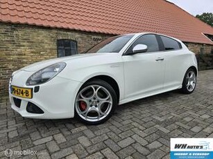 Alfa Romeo GIULIETTA 1.4 T Distinctive Xenon| Leer |Sportpak