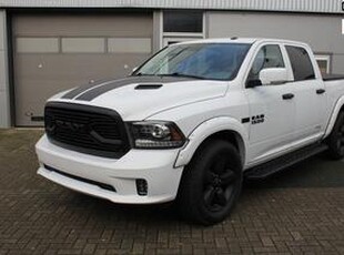 Dodge 1500 Ram Sport 5.7 V8 4x4 Crew Cab LPG 6 persoons Jagermeister