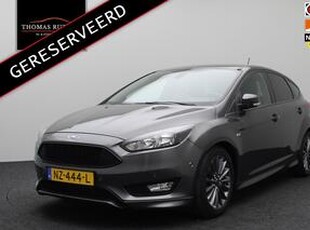 Ford FOCUS 1.0 ST-Line 2017 | Airco | Cruise Control | Navigatie | Achteruitrij Camera | Boekjes | 2 Sleutels | Stuurwiel Bediening | Lichtmetaal | Nationale Autopas