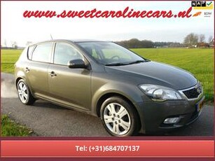 KIA CEE D Cee'd 1.4 CVVT X-ecutive 2010, auto start/stop VOL!