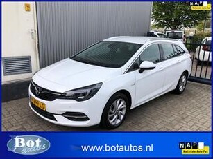 Opel ASTRA Sports Tourer 1.2 Business Elegance / ECC / HALF LEDER / NAVI / CRUISE CONTR.