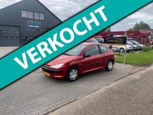 Peugeot 206 1.4 XT (1e EIGENAAR) (NAP) (INRUIL KOOPJE)