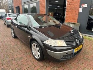 Renault MEGANE Coup?-Cabriolet 1.9 dCi Dynamique Comfort