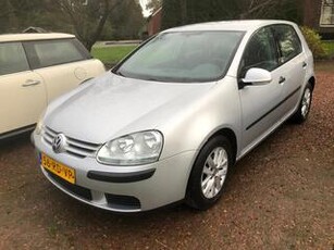 Volkswagen GOLF 1.6 Turijn