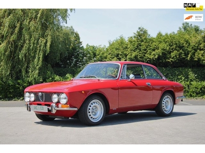 Alfa Romeo 2000 GTV Bertone