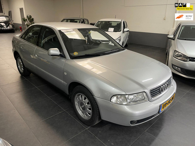 Audi A4 Limousine 1.8 5V Advance