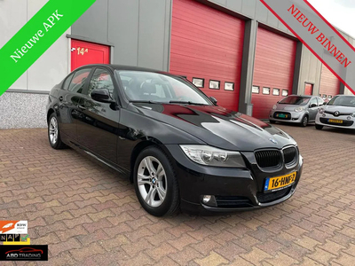 BMW 3-serie 318i Business Line VERKOCHT!Youngtimer|Navigatie|CV-Nap|Airco|Cv nap|Lm velgen