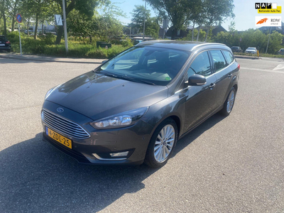 Ford Focus Wagon 1.0 First Edition / airco / cruise.control / navigatie / keyless / lmv / pdc / nap....