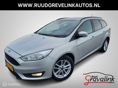 Ford Focus Wagon 125 PK H6 Navi Stoelverwarming Trekhaak Camera