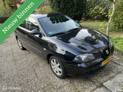 Seat Ibiza 1.4-16V Sensation ECC|LMV|CRUISE|DAK|ELK RMN|APK|