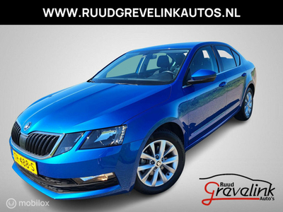 Skoda Octavia 5Drs TSI 116 PK H6 Navigatie DonkerGlas Parkeersensor Trekhaak