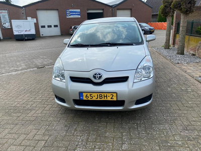 Toyota Verso 1.6 VVT-i Terra