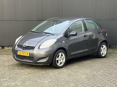 Toyota Yaris 1.3 VVTi Cool