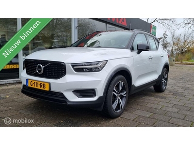 Volvo XC40 1.5 T3 R-Design NAP VERKOCHT