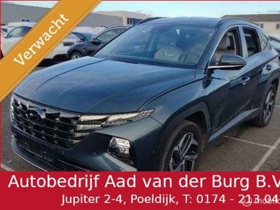 Hyundai Tucson 1.6 T 267pk PHEV Premium 4WD, 65 km volledig elektrische rijden , Fraai wit leder bekleding , lage km stand Full option , Trekhaak afneembaar