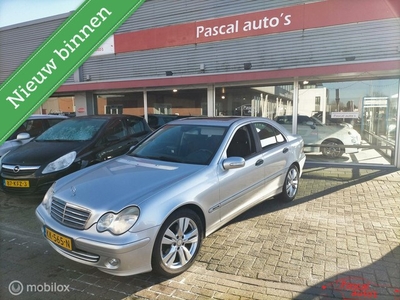 Mercedes C-klasse 180 K. Classic automaat opendak apk