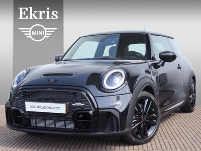 MINI MINI 3-deurs Cooper S JCW trim / Navi / Clima / PDC / Achteruitrijcamera / Comfort Access / Verwarmde Voorstoelen /