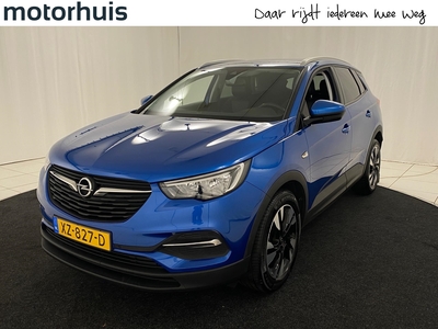 OPEL GRANDLAND X 1.2 Turbo 130pk Business+ / Camera / Navigatie