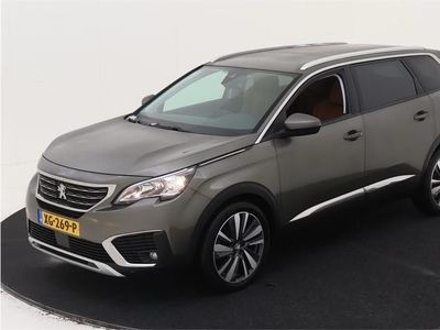 PEUGEOT 5008 1.6 PureTech Blue Lease Premium | Automaat | 7-Persoons | Cruise control | Climate control | navigatie |