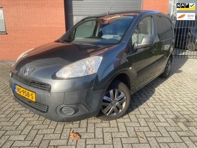 Peugeot Partner 120 1.6 e-HDI 3 persoons XT Profit + marge