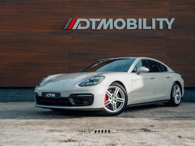 Porsche Panamera 4S E-Hybrid | Luchtvering | Alcantara Hemel | Stoelkoeling & -verwarming |