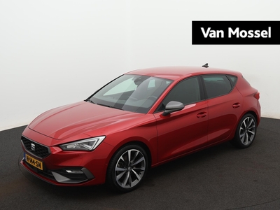 SEAT LEON 1.5 eTSI FR | DIGITAAL DASHBOARD | KEYLESS | NAVIGATIE | LMV| PARKEERSENSOREN | CAMERA |