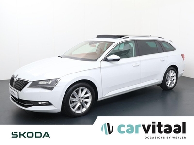 Skoda Superb Combi 1.5 TSI ACT Style Business | 150 PK | Automaat | Panoramadak | Trekhaak | Lederen interieur |